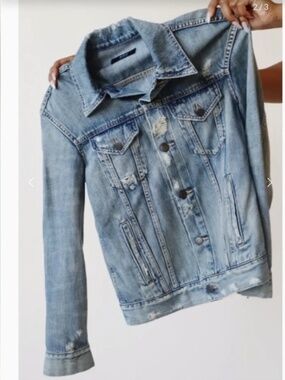 Able denim jacket